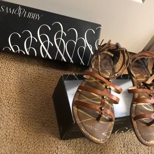 Cognac gladiator sandal